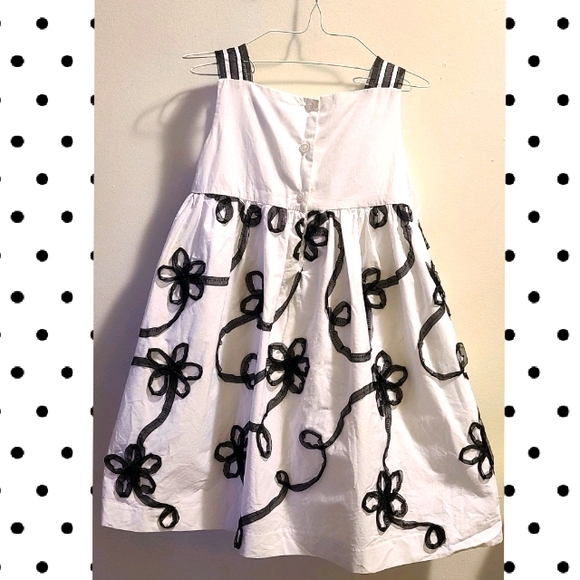 🎶3/$20 4T Maggie&Zoe dress - Picture 2 of 11